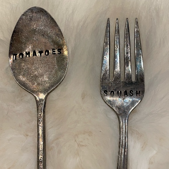 Set of 3 Vintage Silverware Plant Markers . - Picture 6 of 9